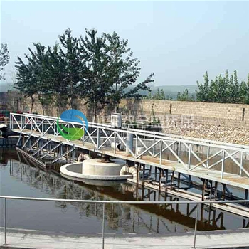 全橋式刮(吸）泥機(jī)